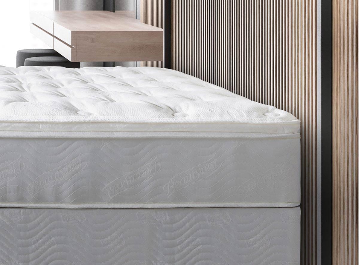 w hotel mattress plush vs pillow top