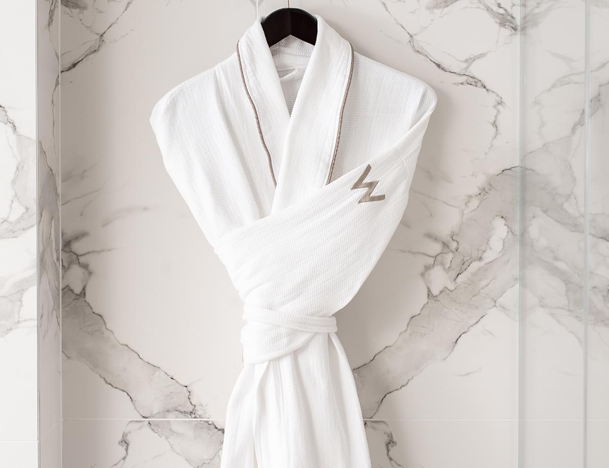 https://www.whotelsthestore.com/images/products/xlrg/w-hotels-textured-cotton-robe-WHO-400-COT-WL-WH-OS_xlrg.jpg